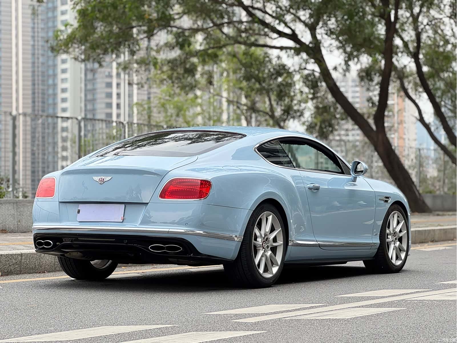 Bentley Continental GT, 2019 4