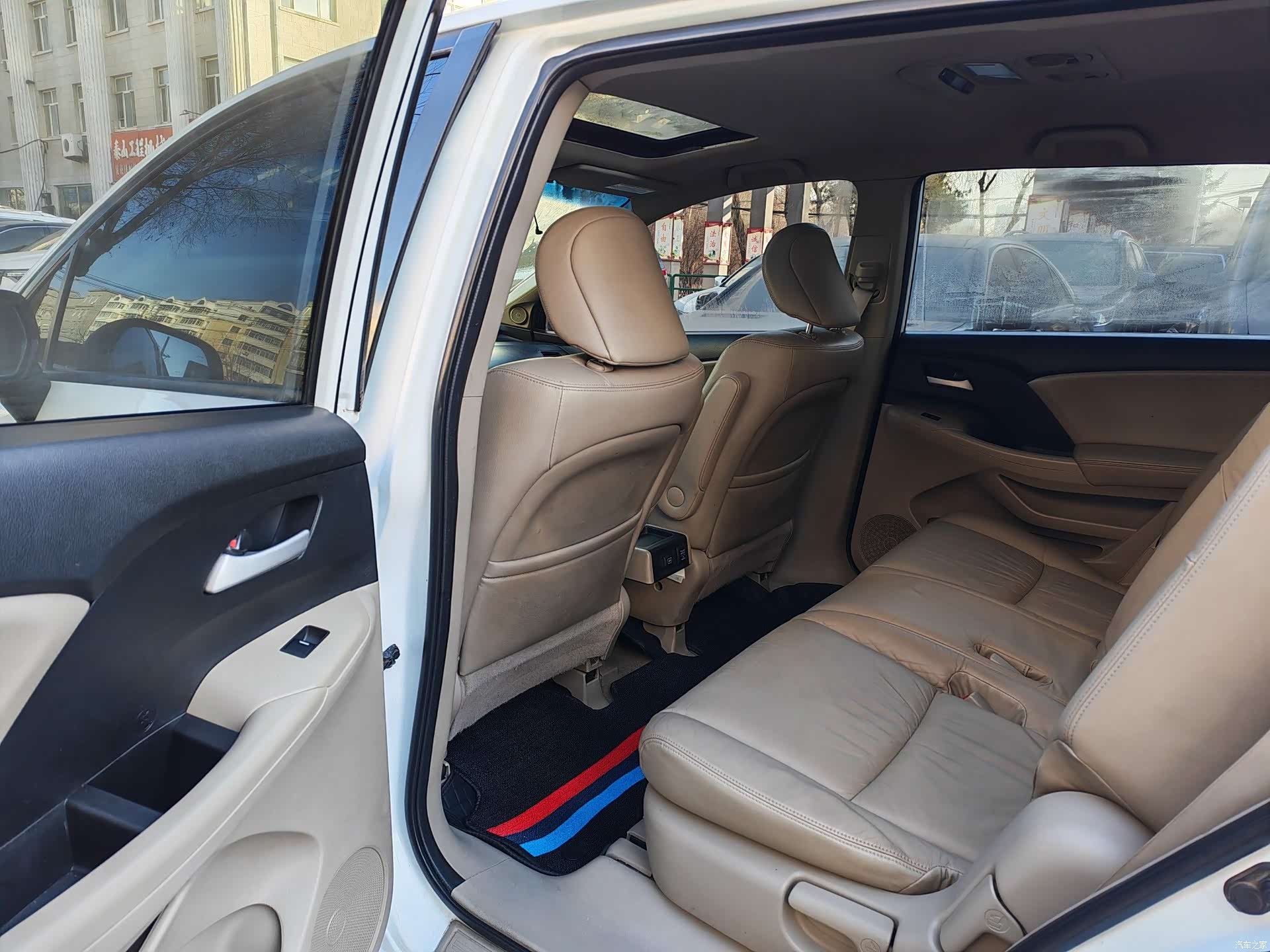 Honda Odyssey, 2014 9