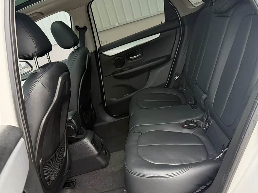 BMW 2 Series Gran Tourer 2017, фото 8