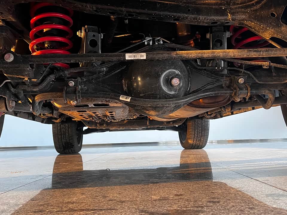 CrossBoundary Co-creation tank 300