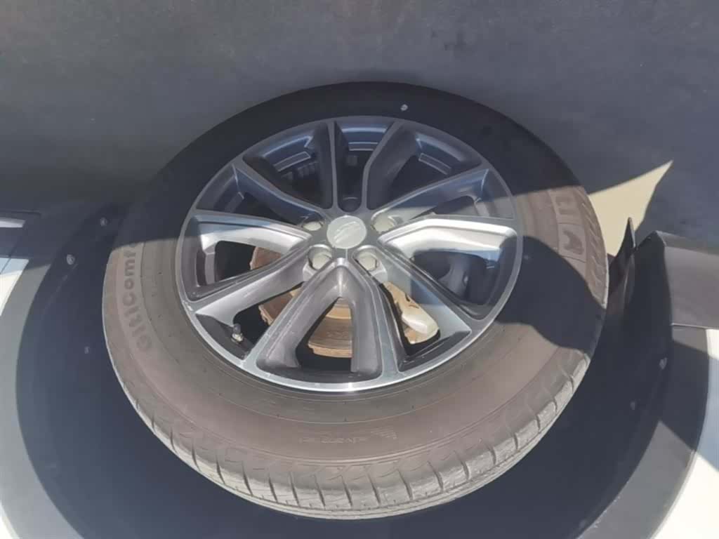 Geely Boyue, 2019 23