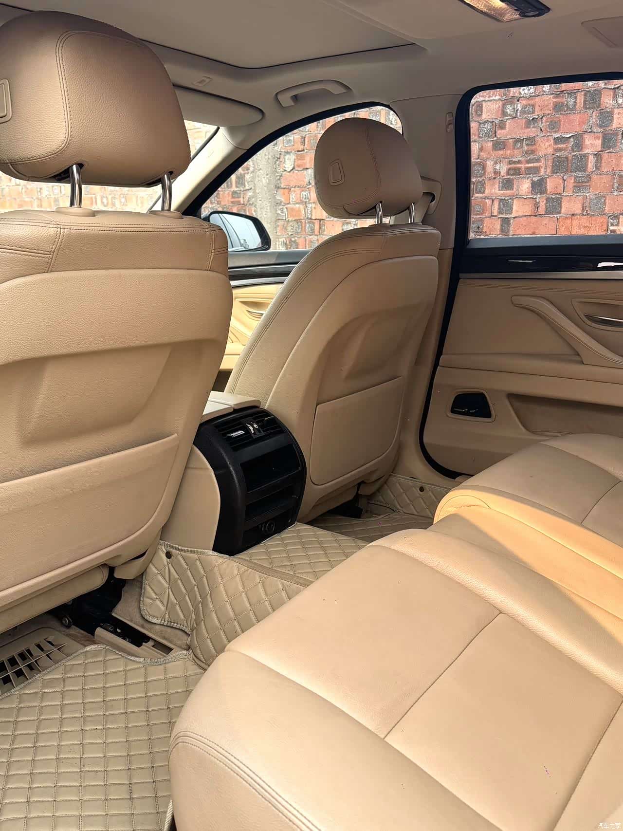 BMW 5 Series, 2015 12