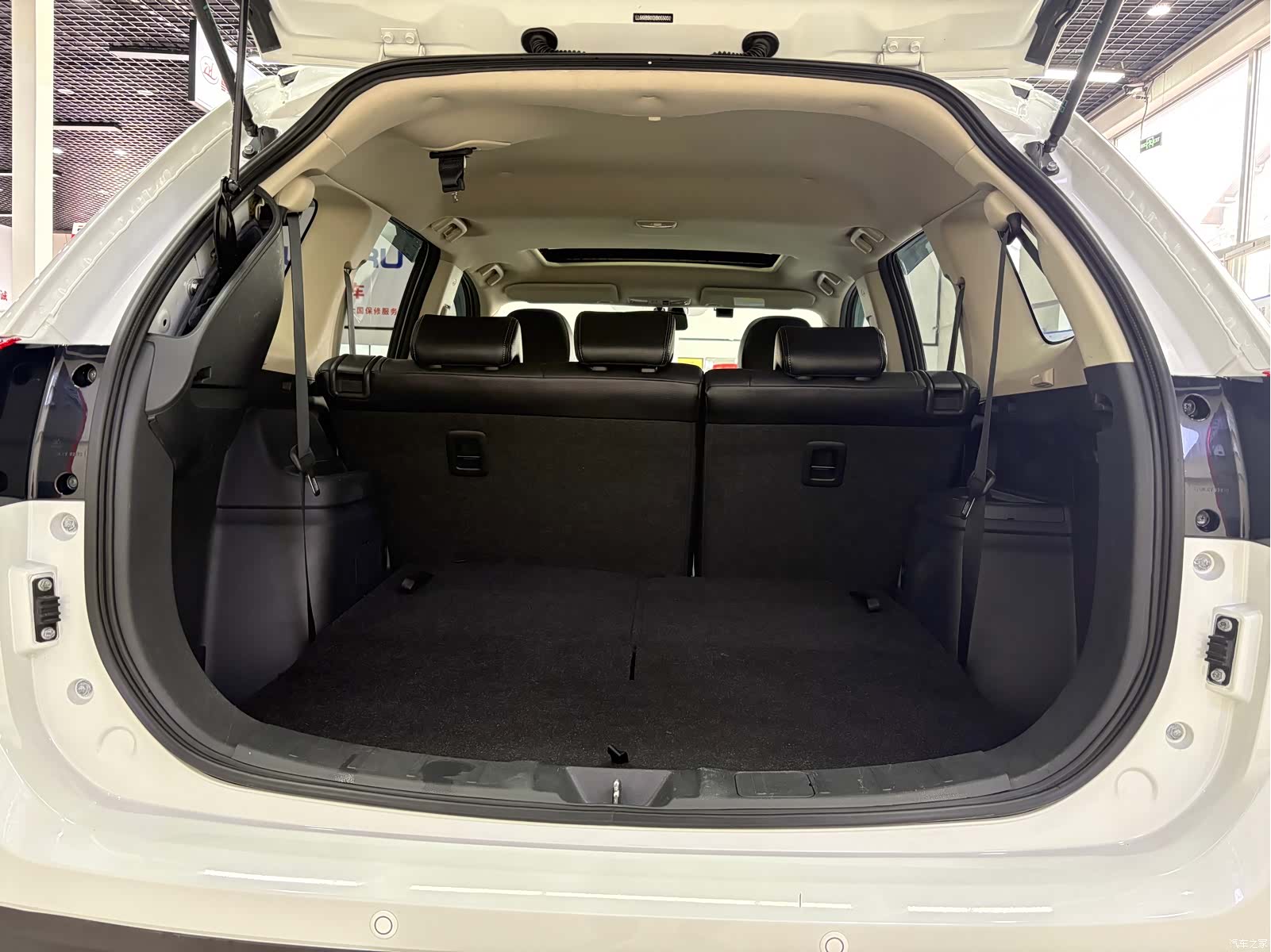 Mitsubishi Outlander, 2017 21