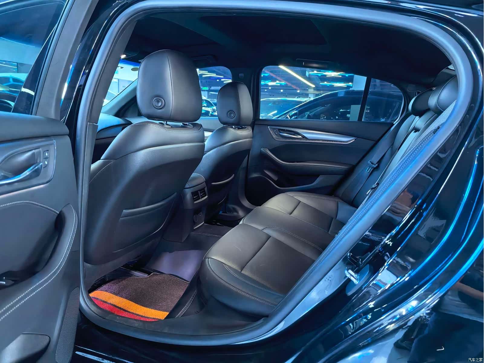 Cadillac CT5, 2022 9