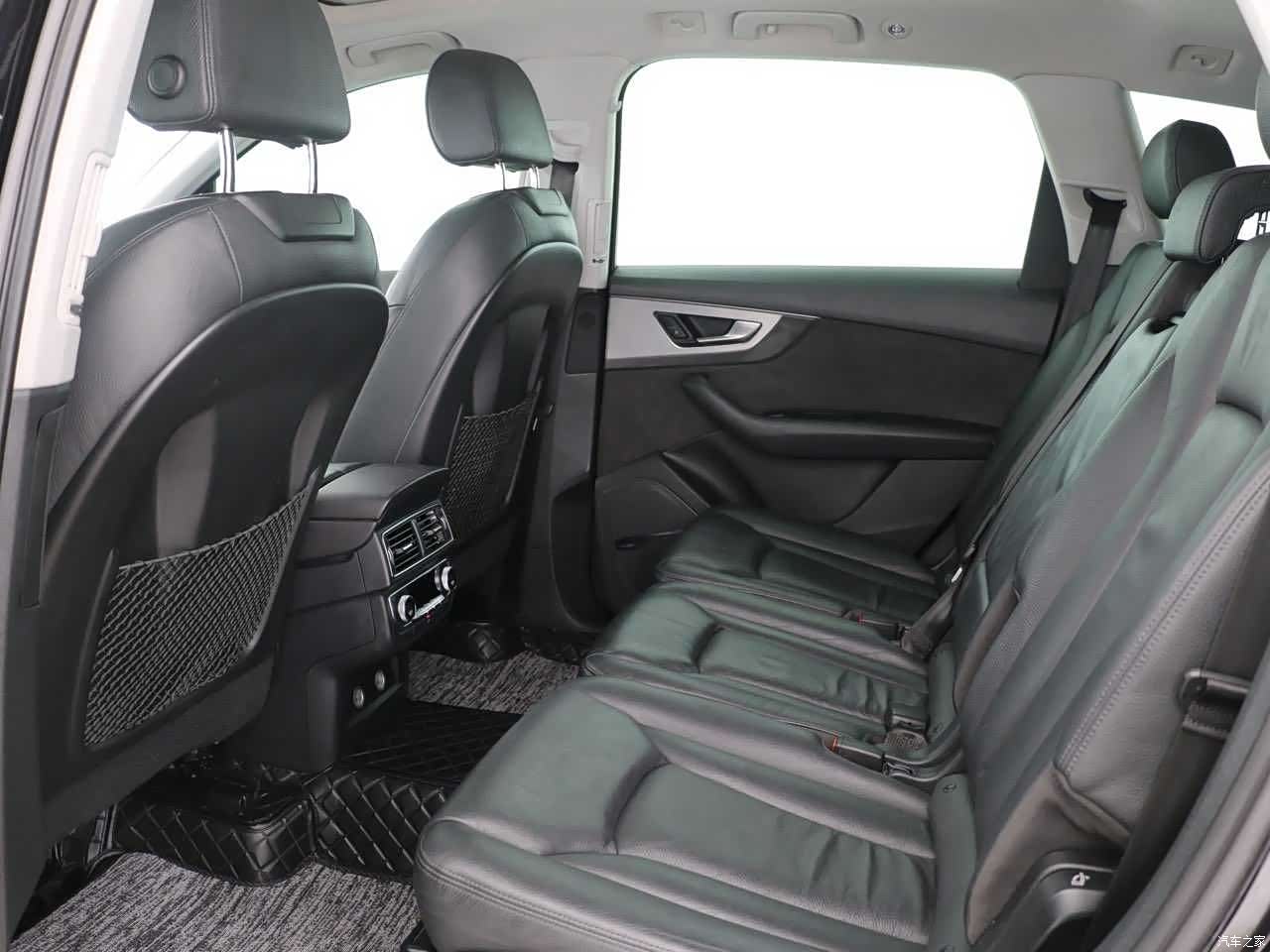 Audi Q7, 2018 10