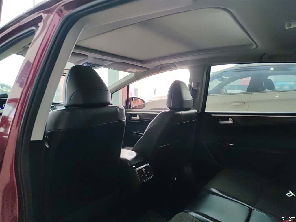 Honda Jade, 2017 8