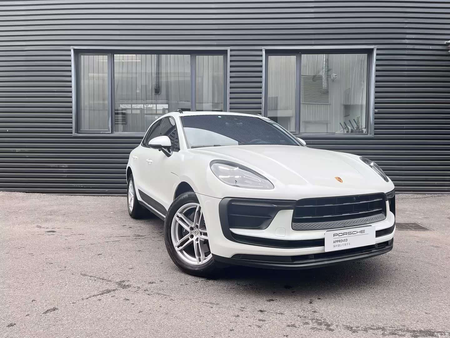 Porsche Macan, 2025 3