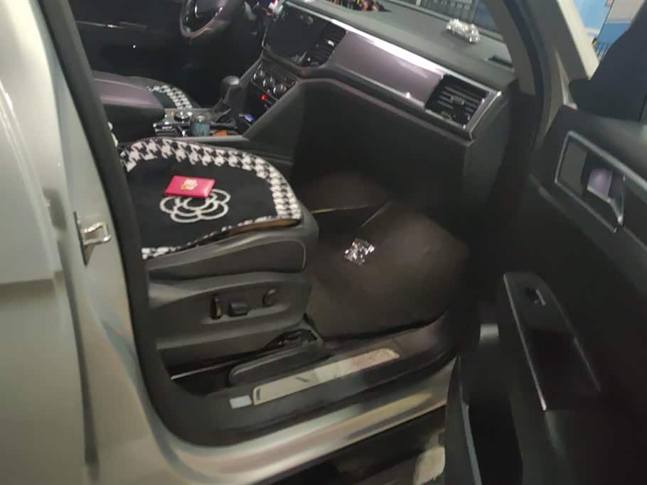 Volkswagen Tourang Volkswagen Tourang