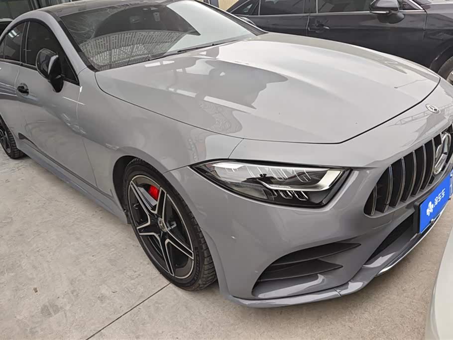 Mercedes-Benz CLS Mercedes-Benz CLS