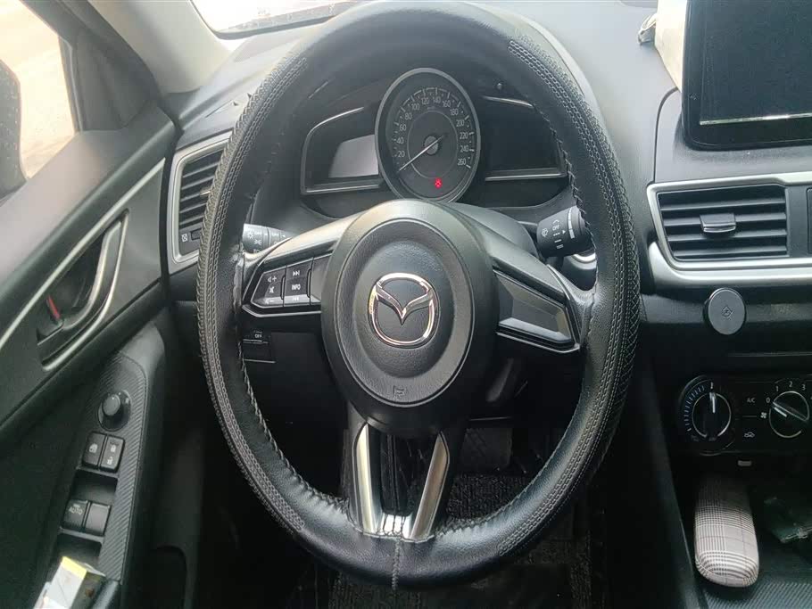 Mazda 3 Angkesaila Mazda 3 Angkesaila