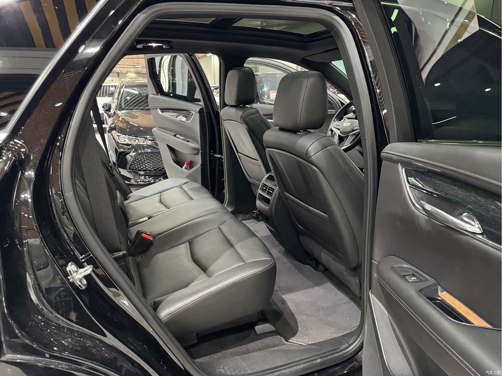 Cadillac XT5, 2022 12