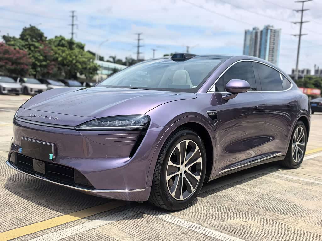 Luxeed R7