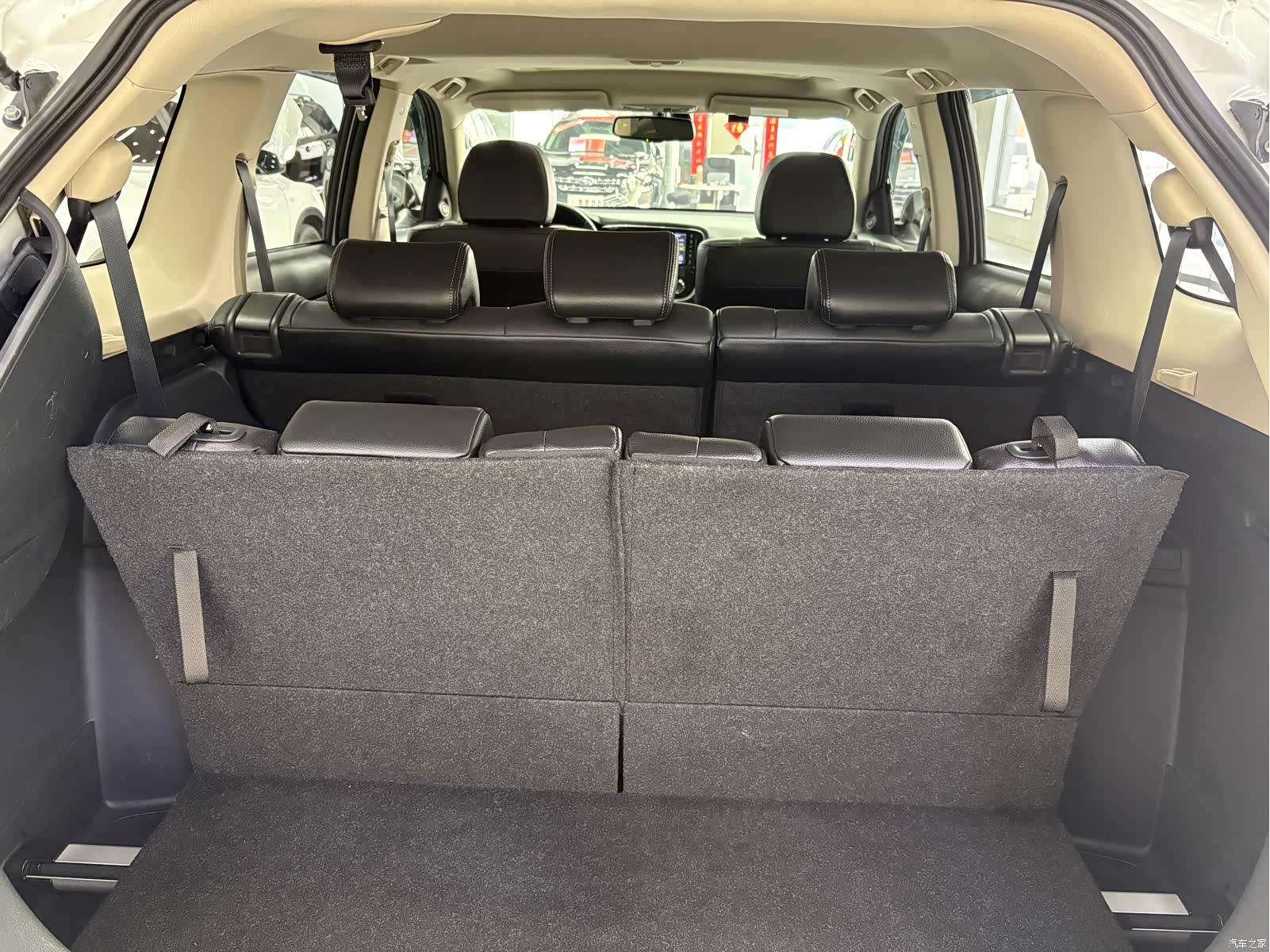 Mitsubishi Outlander, 2017 20