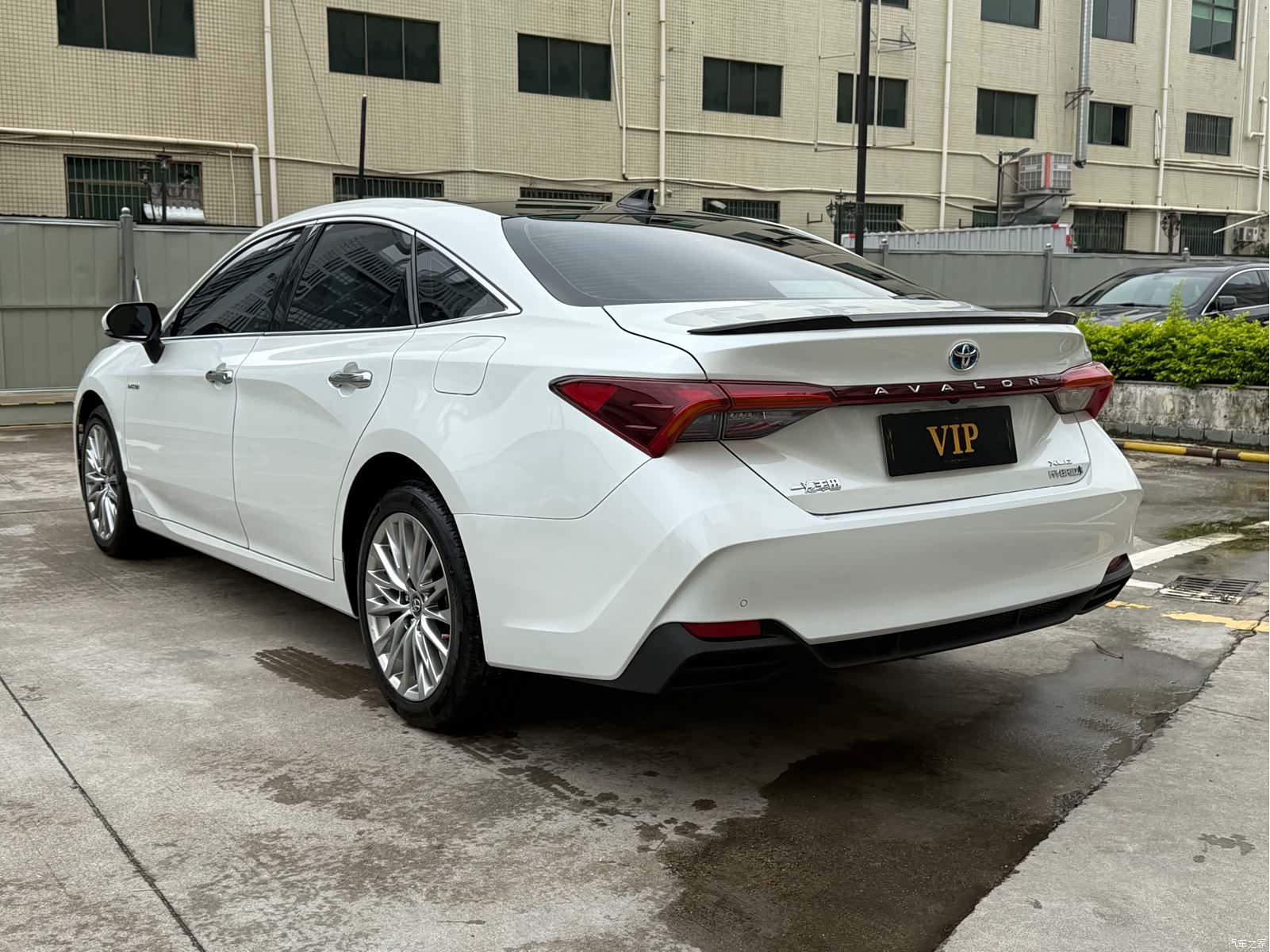 Toyota Avalon, 2023 4