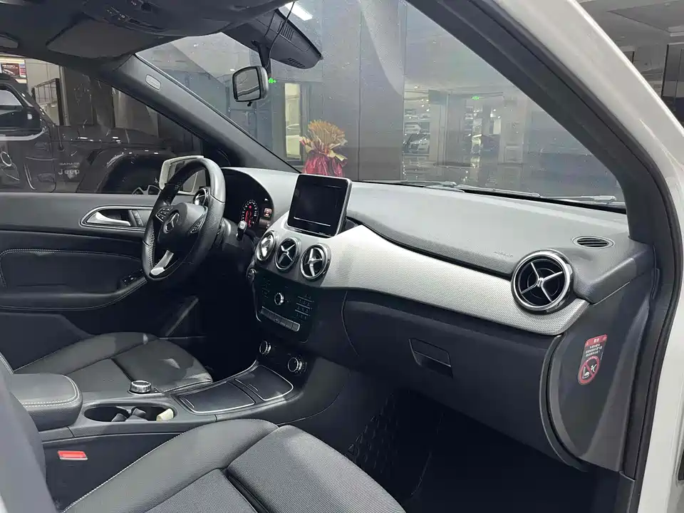 Mercedes-Benz Class B