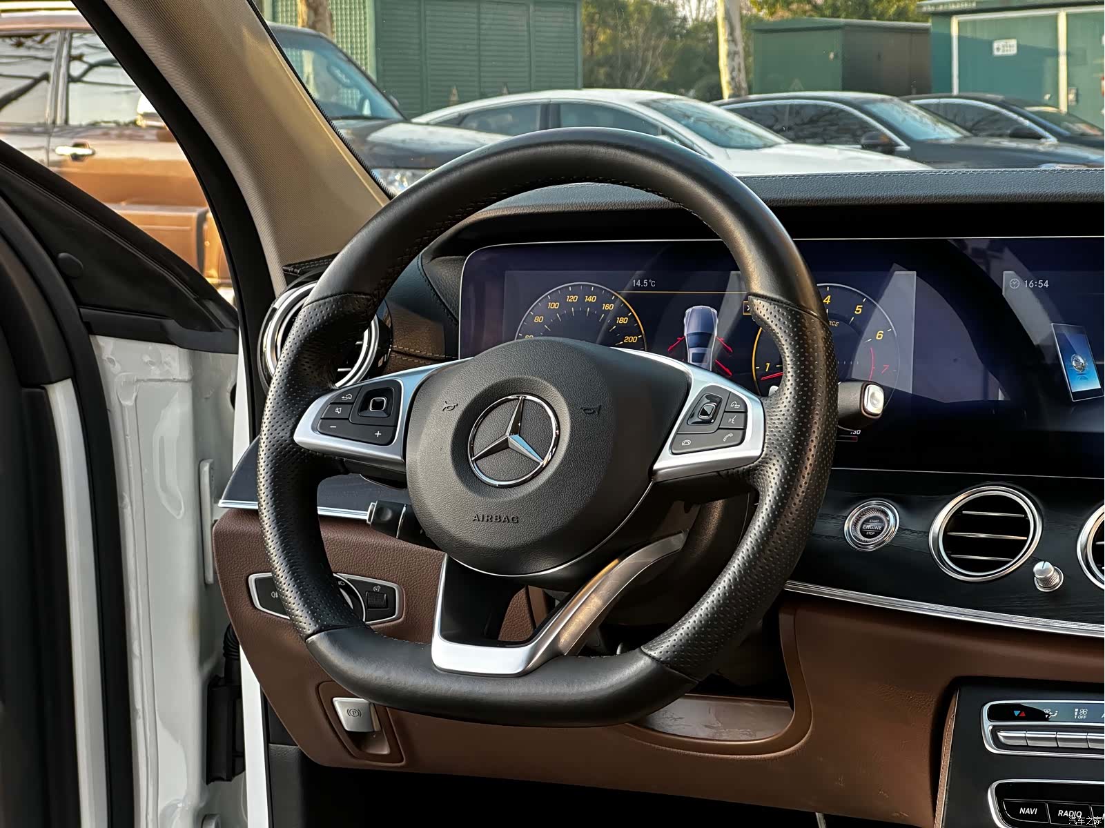 Mercedes-Benz E-Class, 2018 15