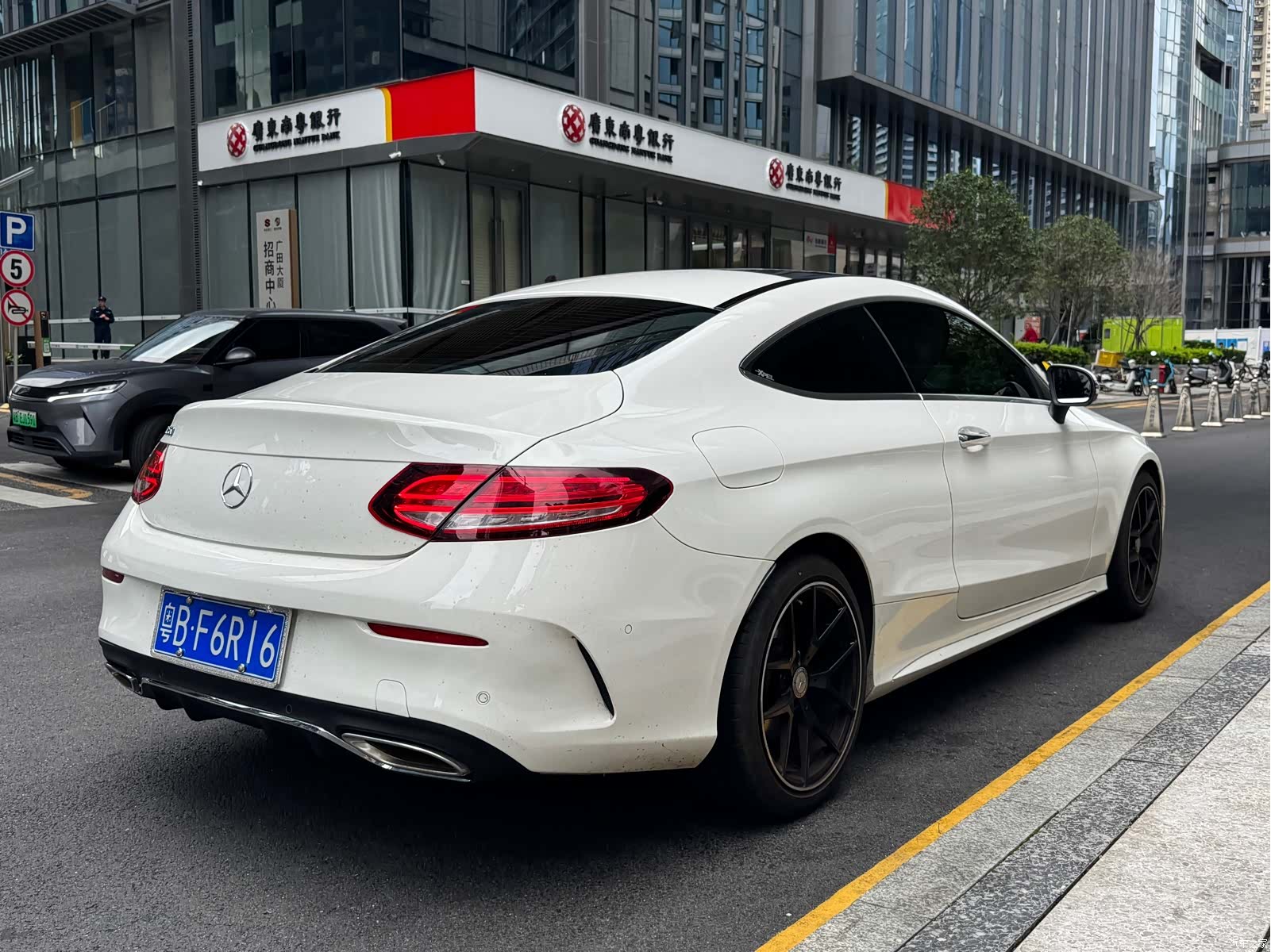Mercedes-Benz C-Class, 2022 21