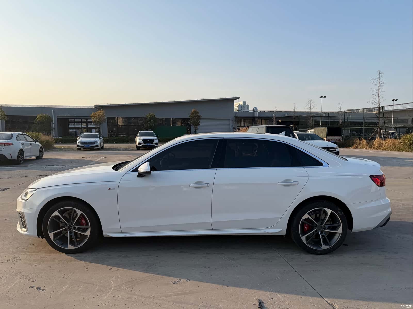 Audi A4L, 2023 9