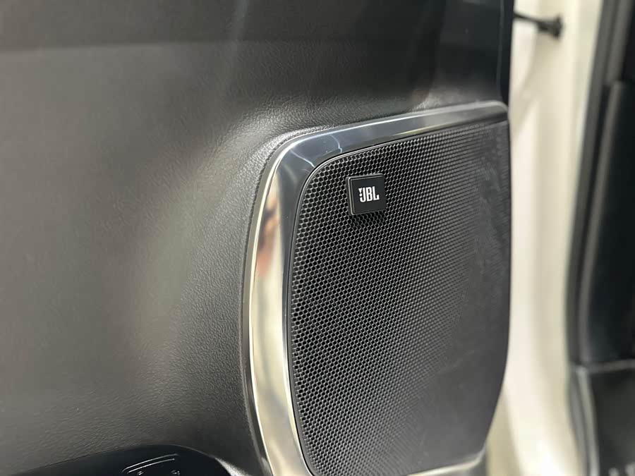 Toyota Alphard 2019, фото 8