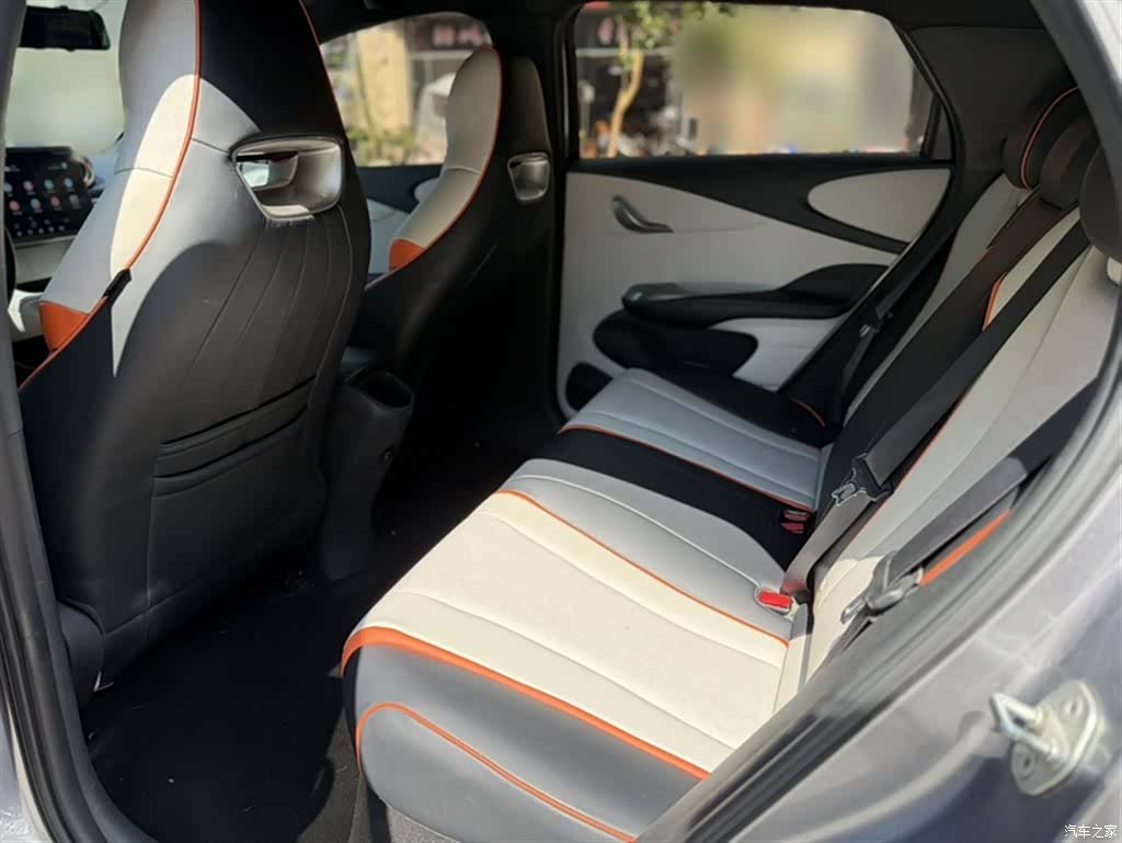 BYD Dolphin, 2022 12
