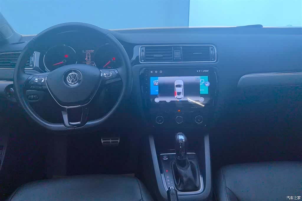Volkswagen Sagitar, 2017 12