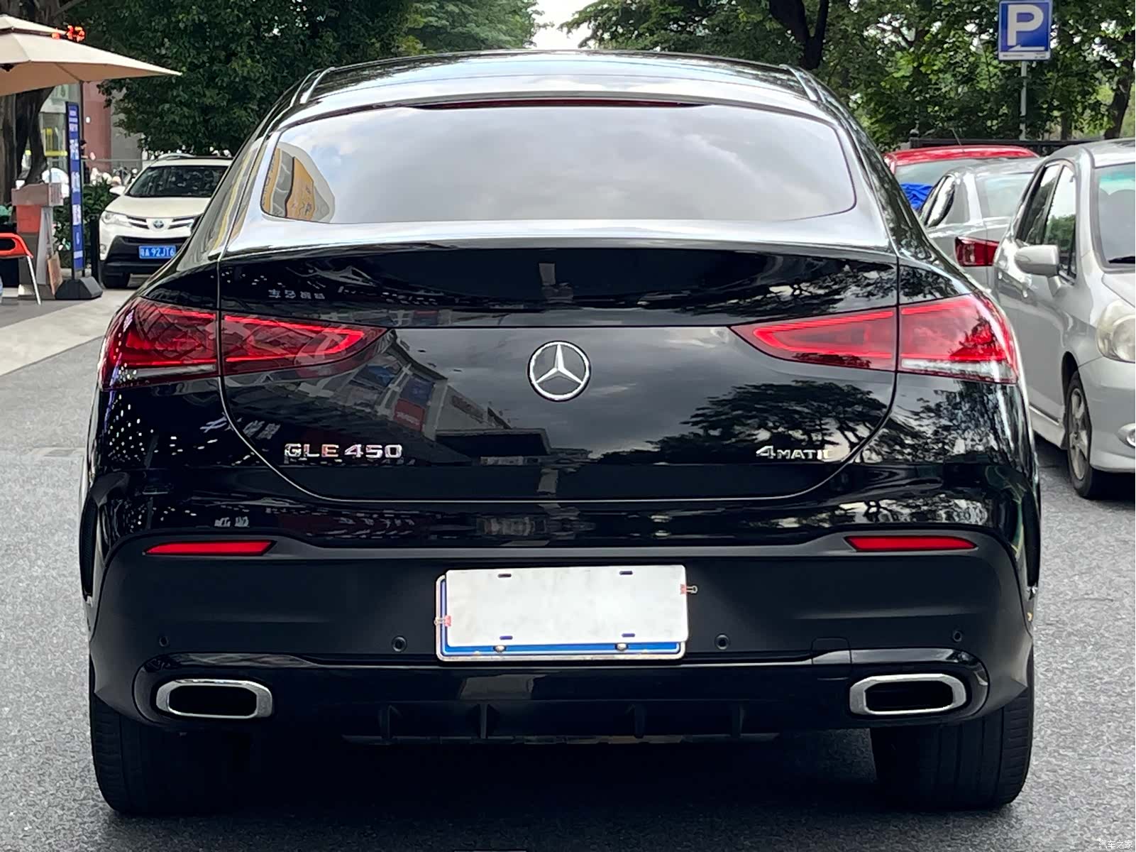 Mercedes-Benz GLE, 2023 все фото