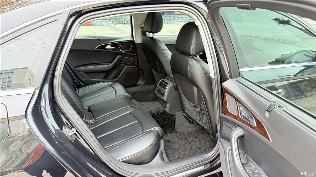 Audi A6L, 2015 17