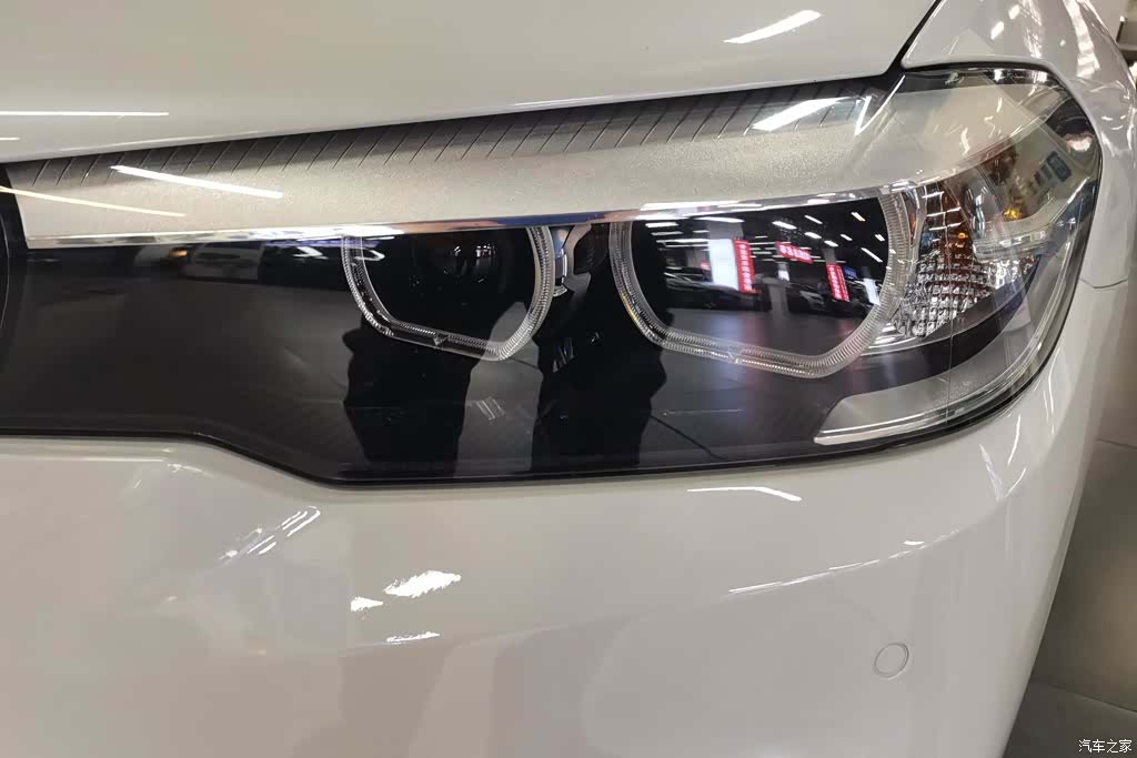 BMW 5 Series, 2017 все фото