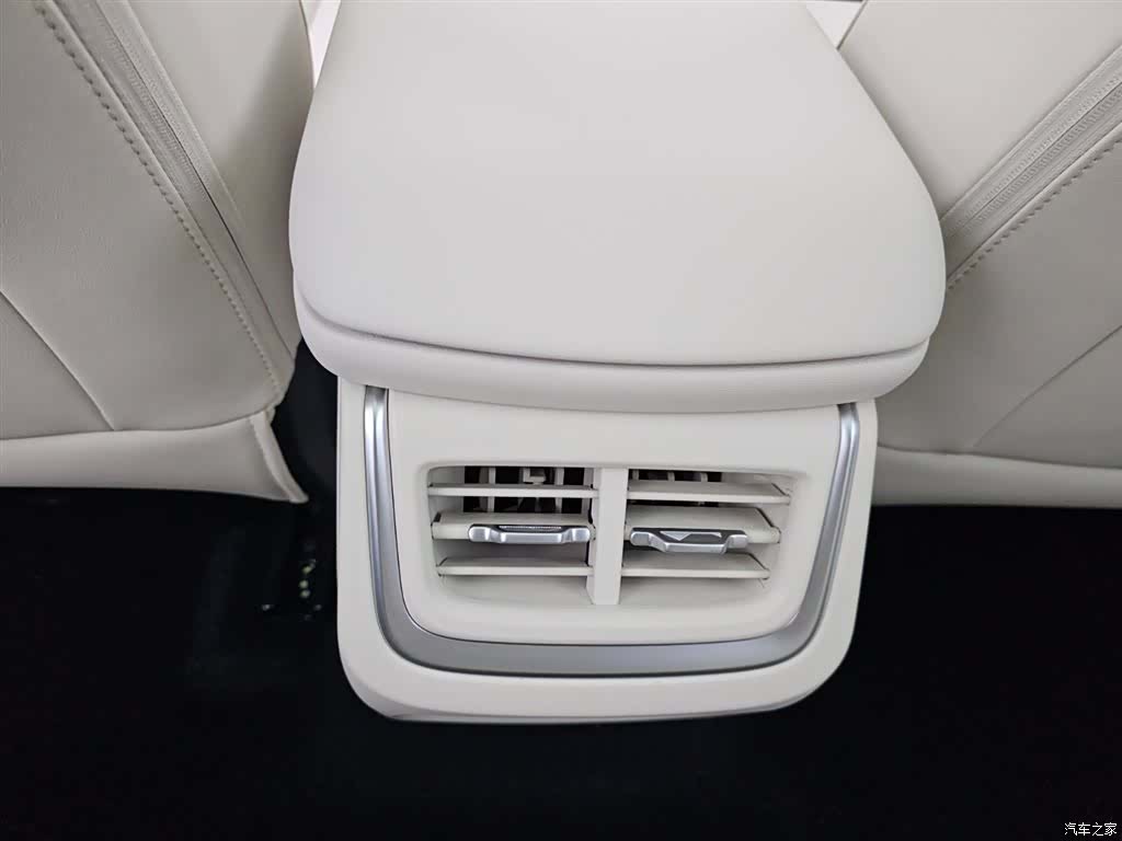 Haval Hi4, 2026 14