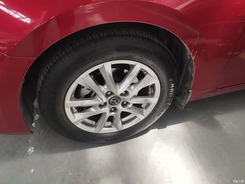 Mazda Mazda3, 2016 23