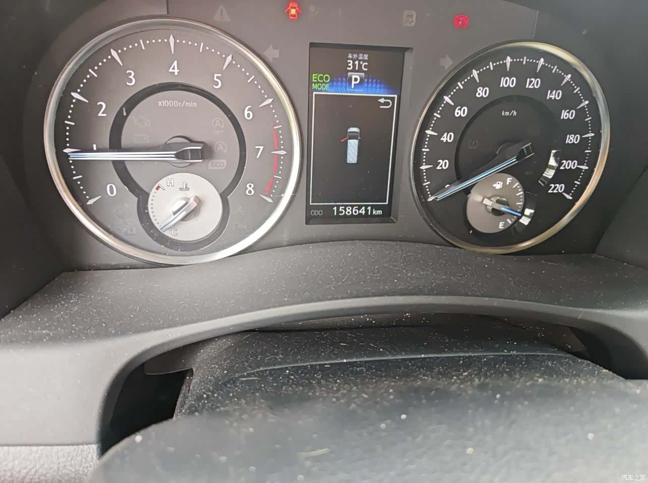 Toyota Alphard, 2015 9