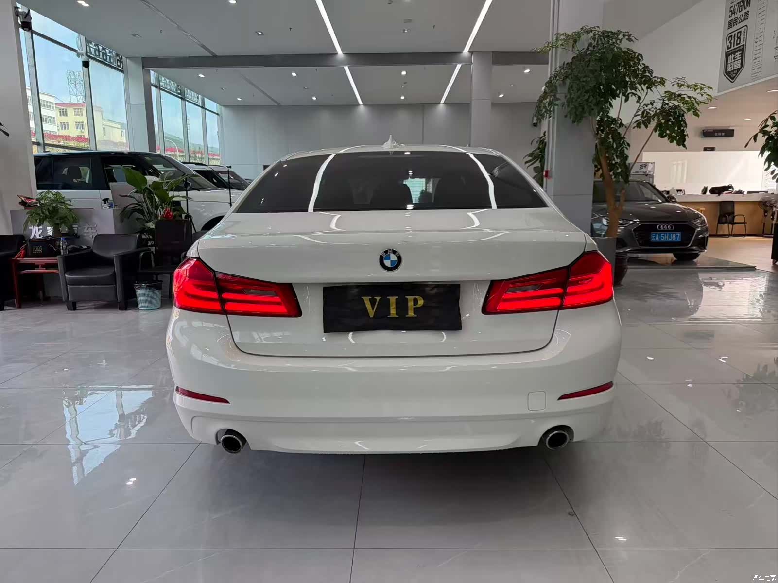 BMW 5 Series, 2019 16