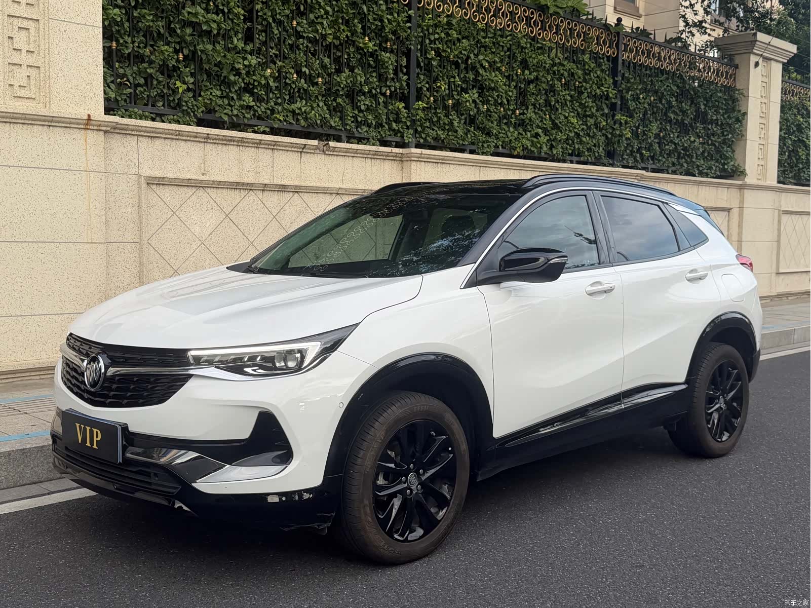 Buick Encore, 2021 1