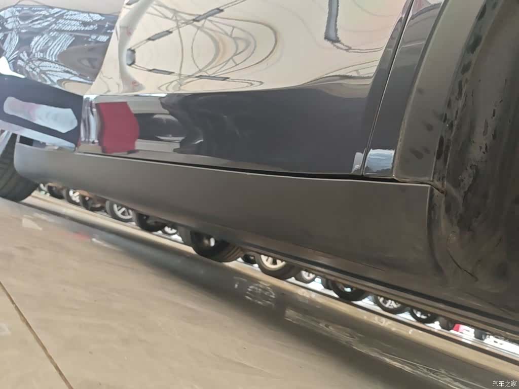 Tesla Model Y, 2023 21