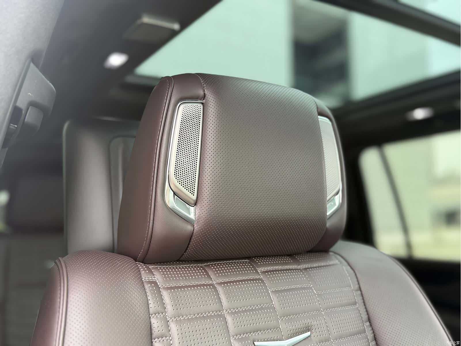 Cadillac Escalade, 2023 18