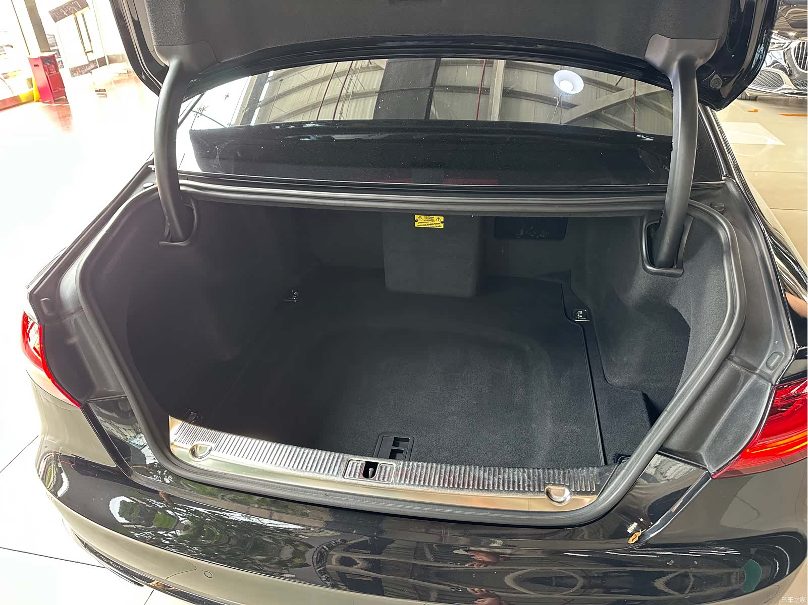 Audi A8L, 2015 18