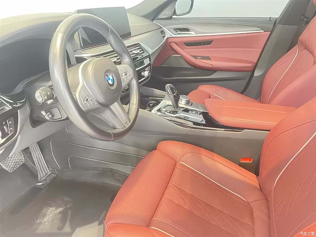 BMW 5 Series, 2023 10
