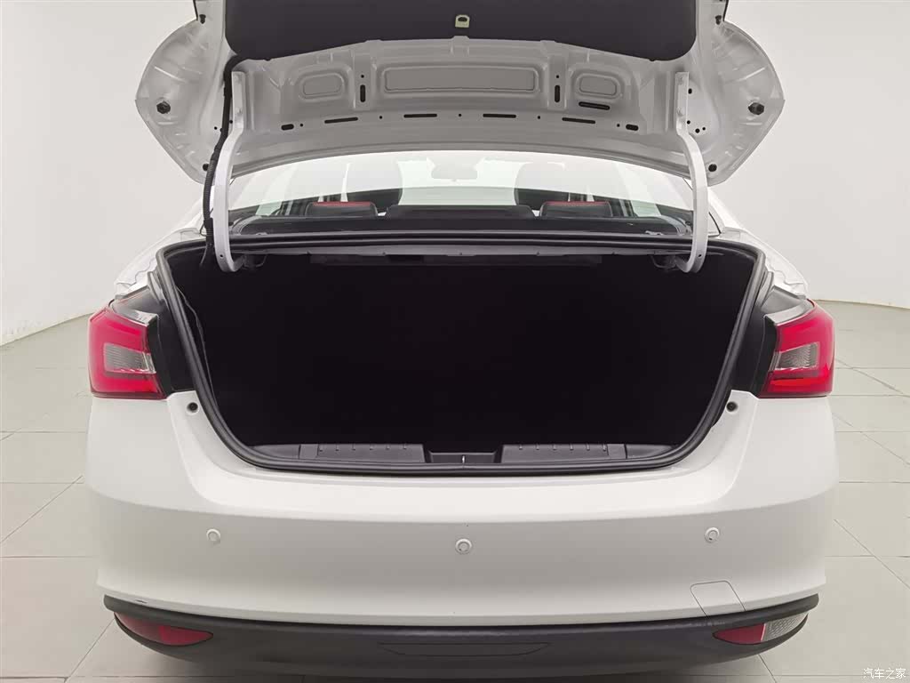 Chery 5, 2017 16