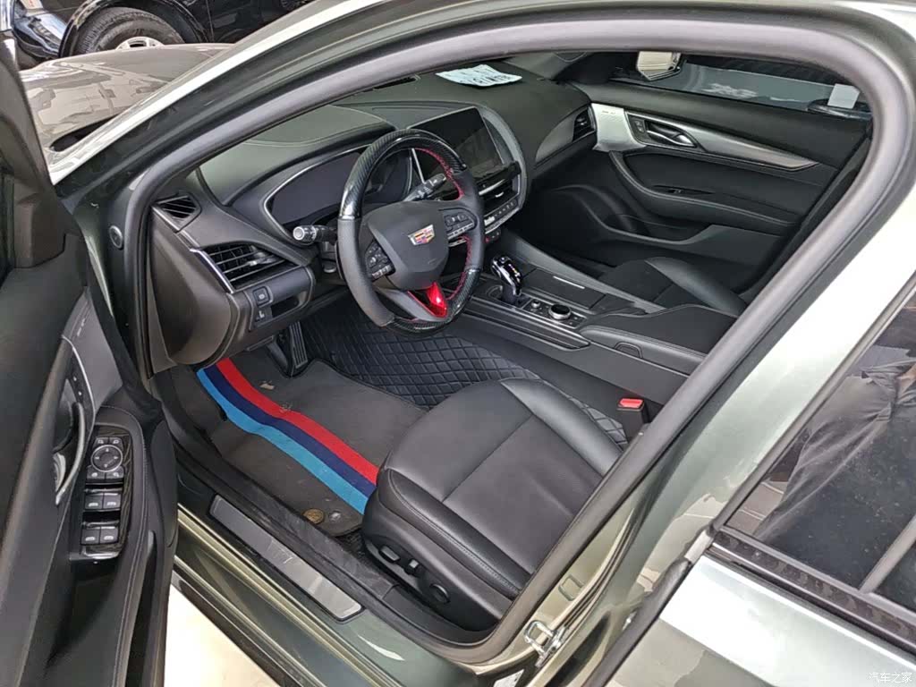 Cadillac CT5, 2024 15