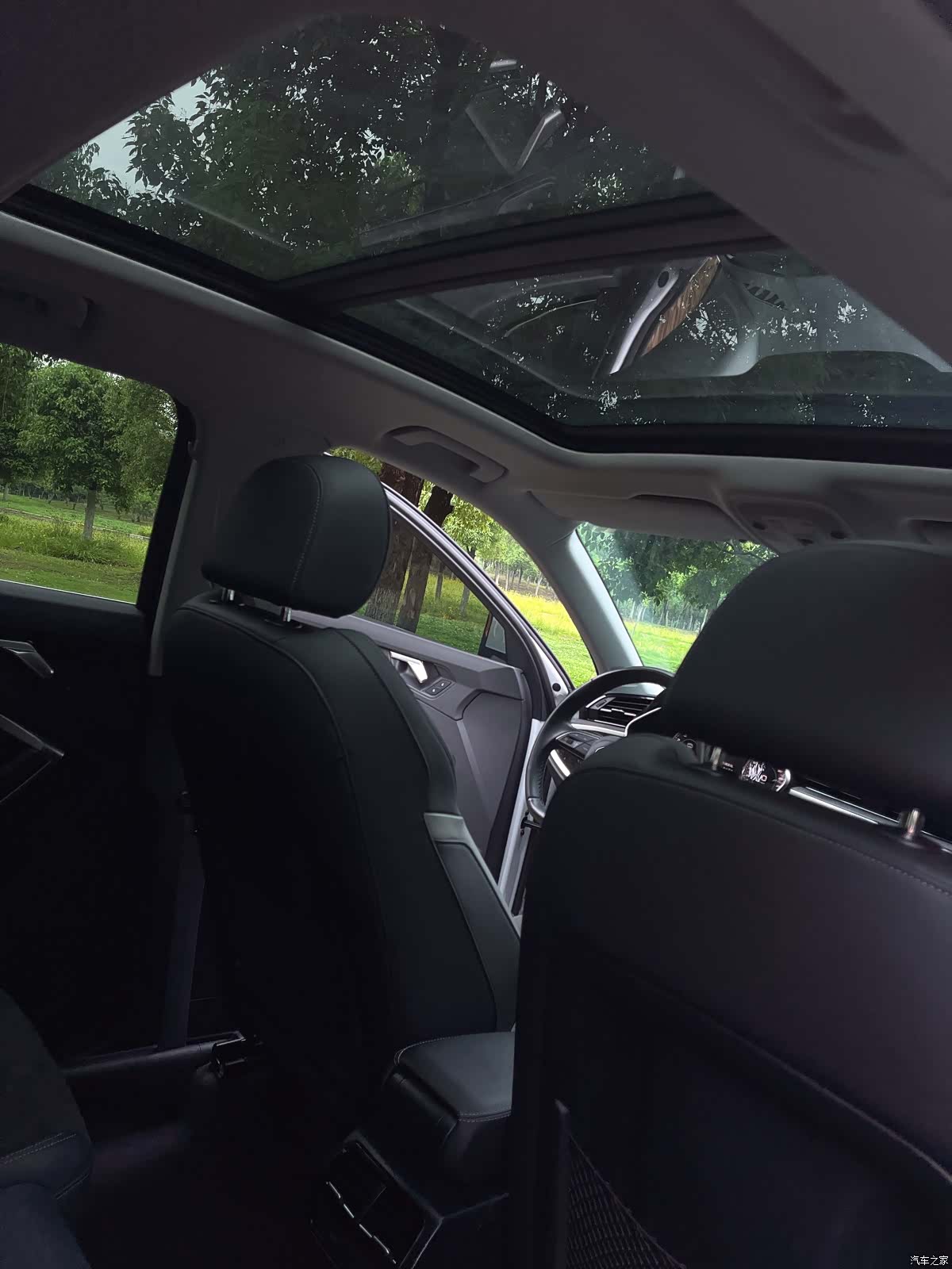 Audi Q3, 2023 16