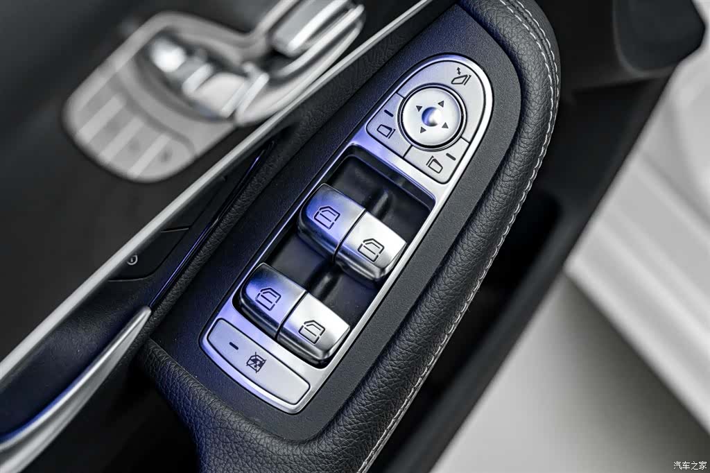Mercedes-Benz C-Class, 2021 17