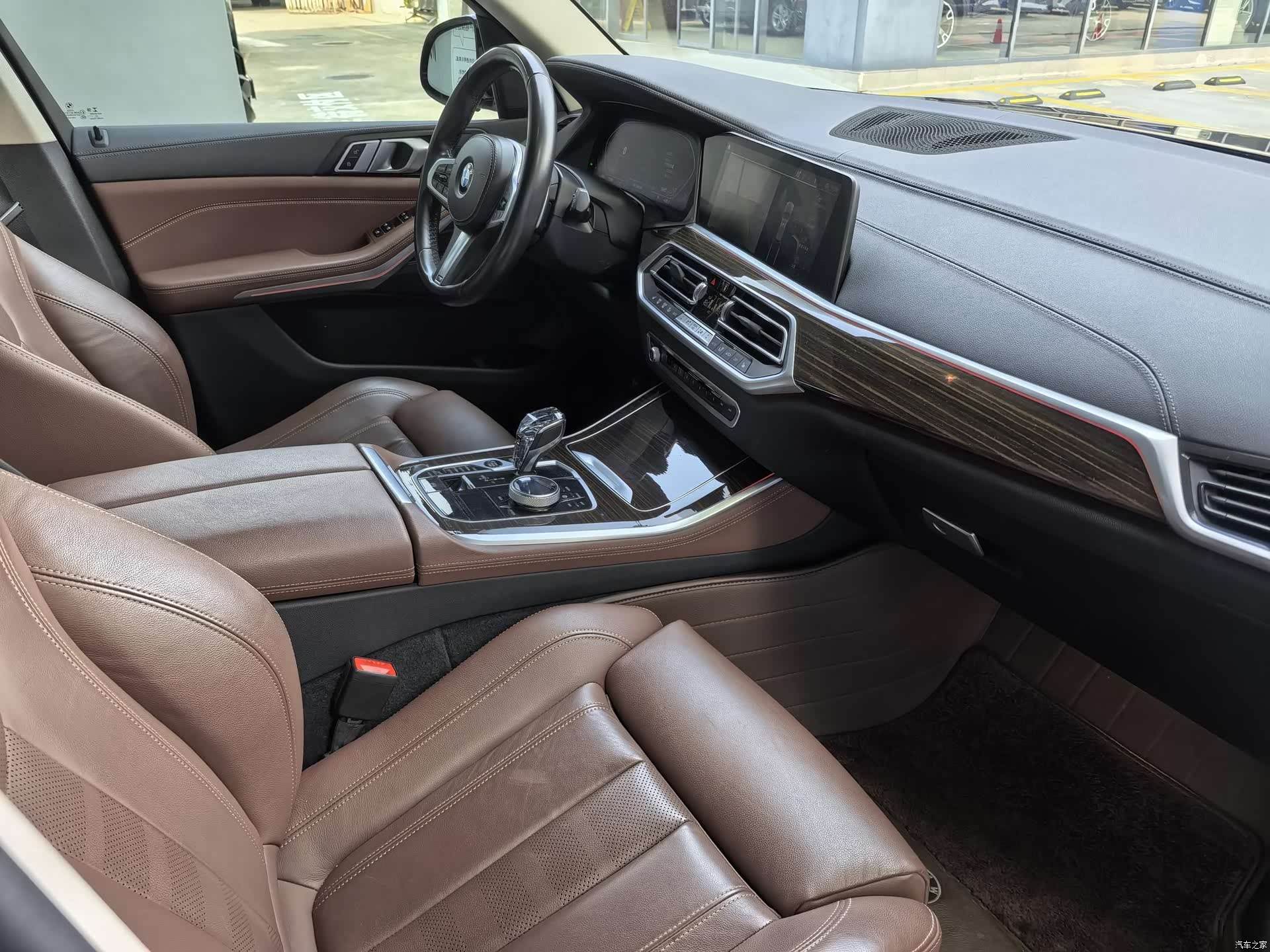 BMW X5, 2021 10