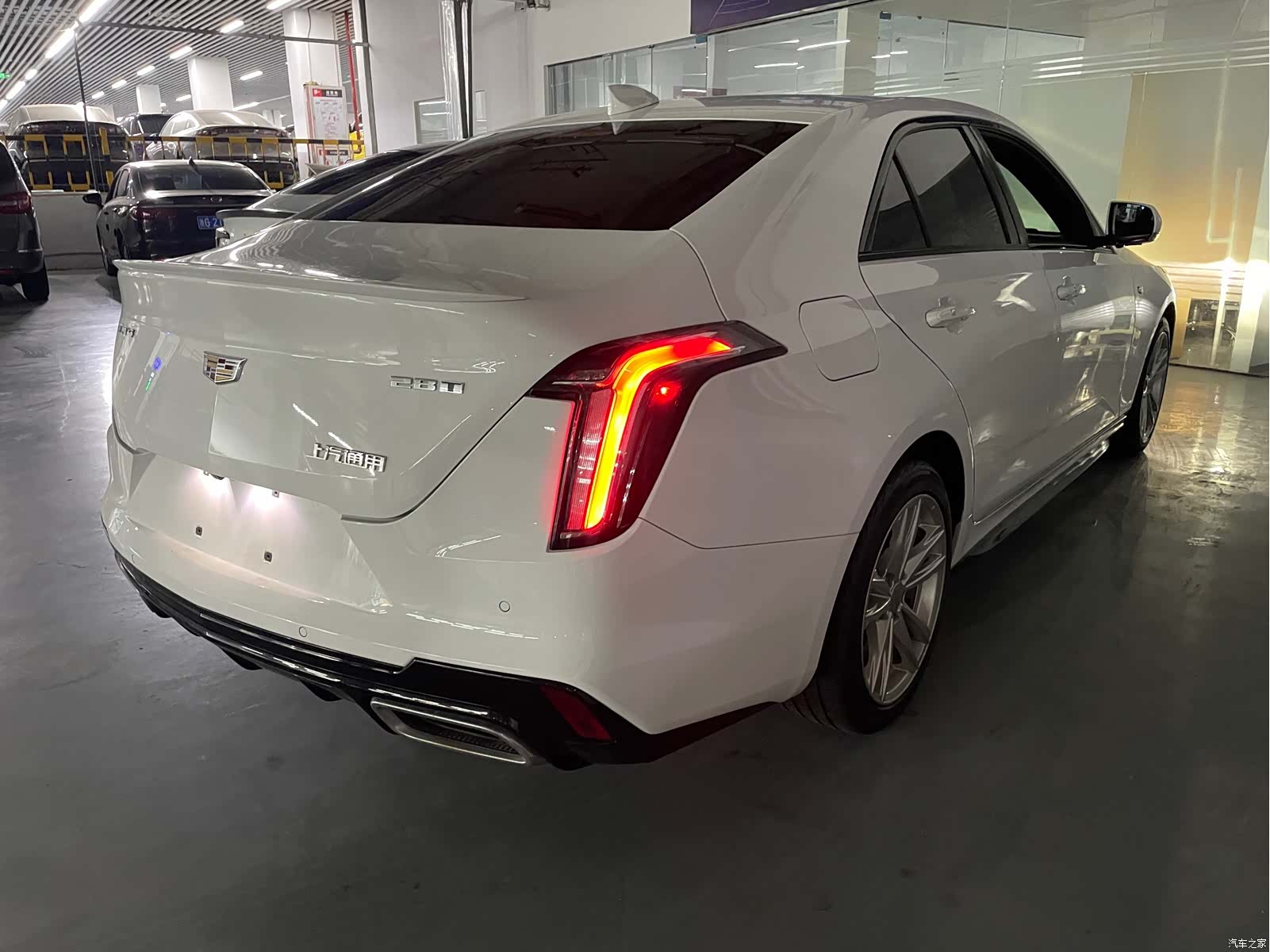 Cadillac CT4, 2020 10
