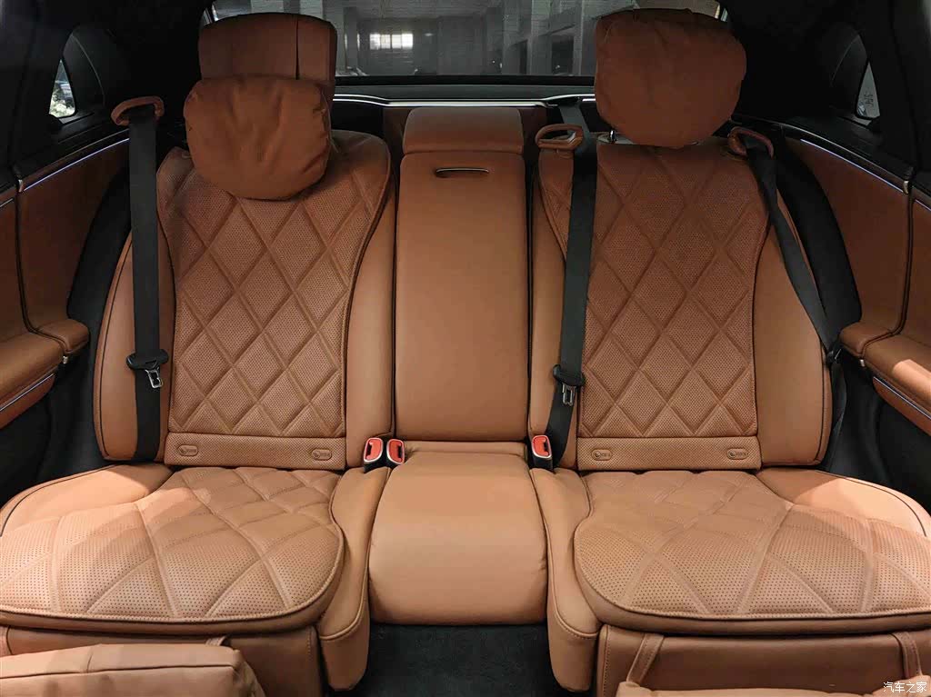 Maybach S-Class, 2023 15