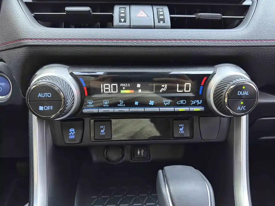 Toyota RAV4 Rongfang Dual Engine E+