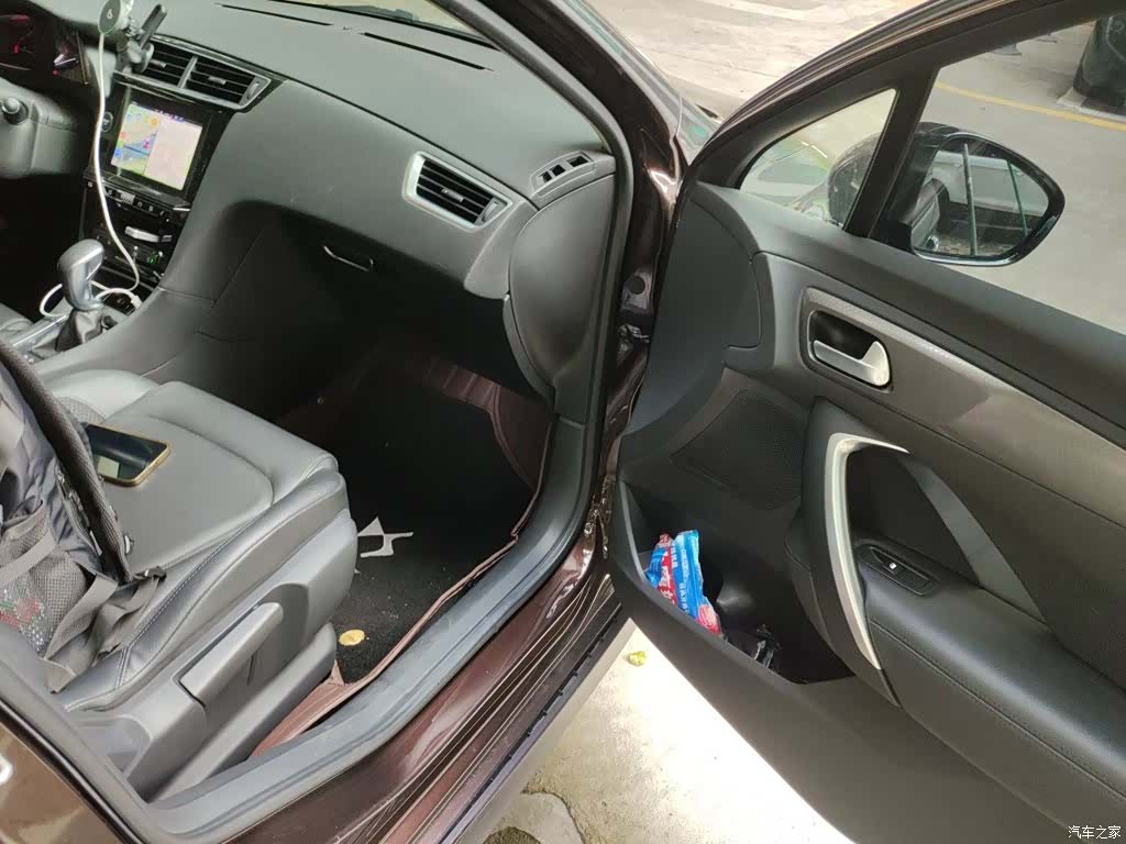 DS 5LS, 2018 20