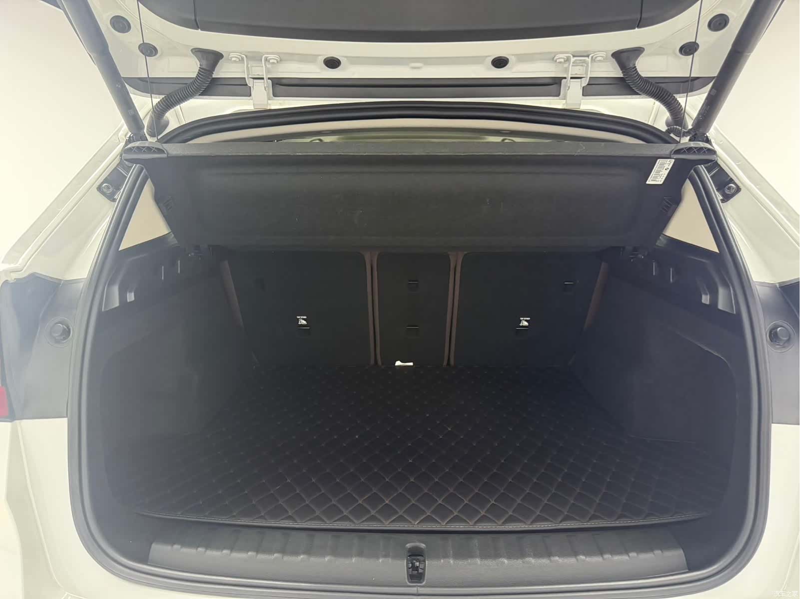 BMW X1, 2024 8