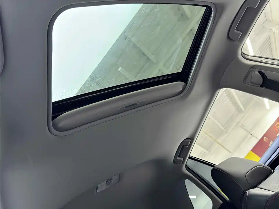 Toyota RAV4 Rongfang Dual Engine E+