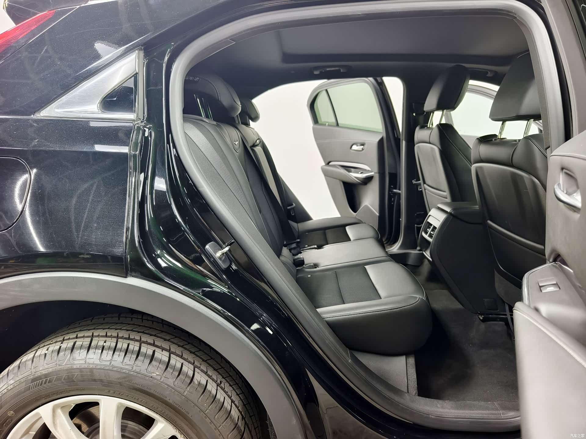 Cadillac XT4, 2021 16
