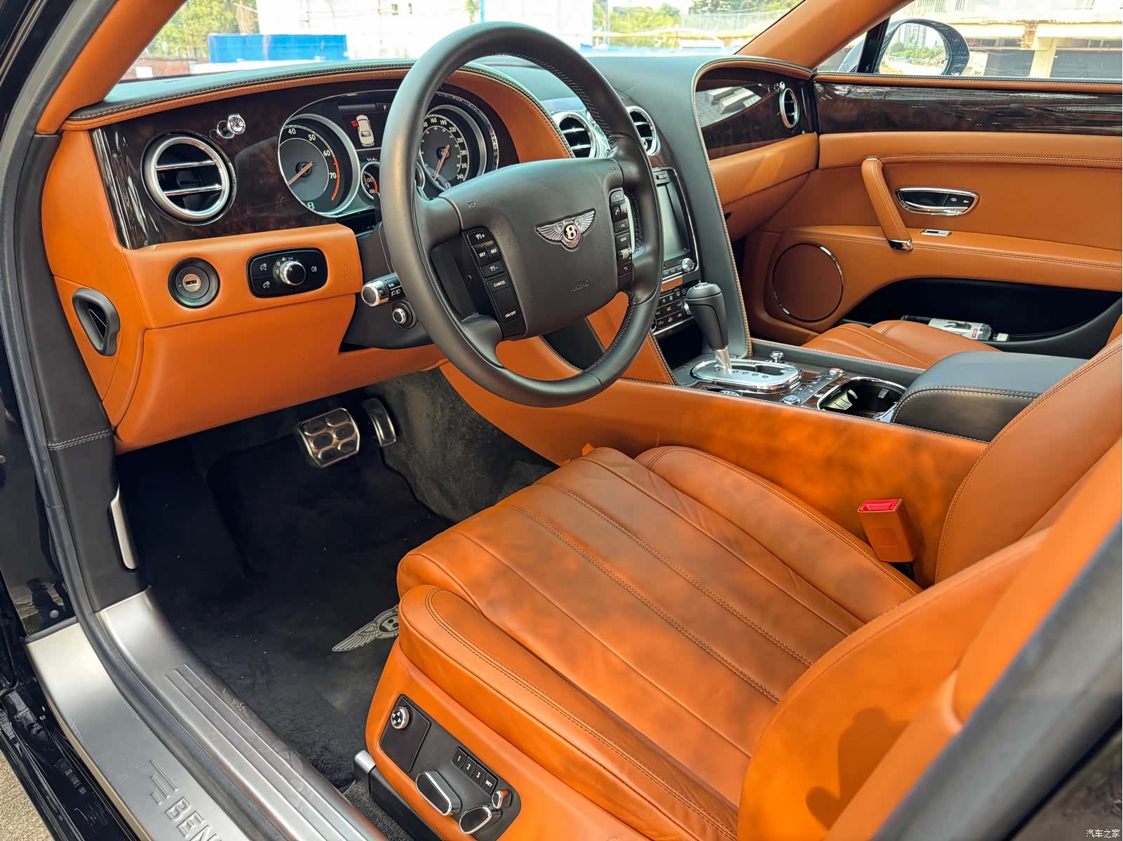 Bentley Flying Spur, 2017 23